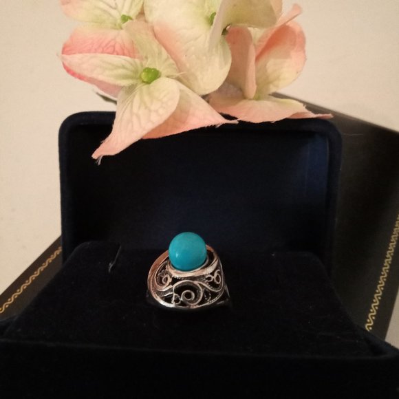 🎁FREE GIFT INCLUDED 🎁NWOT Vintage Ring Turquoise Blue Color Fashion Jewelry - Picture 5 of 11